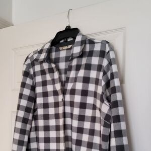 Riders by Lee, Sz M, L 28", P2P 21", Sleeves  23", lightweight fleece